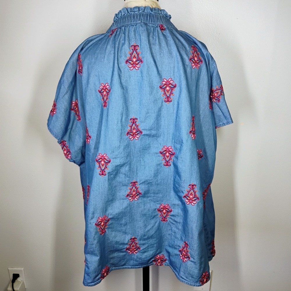 Torrid Belle Isle Embroidered Chambray Top Womens 3X Blue Ruffle Neck Boho - Picture 6 of 12